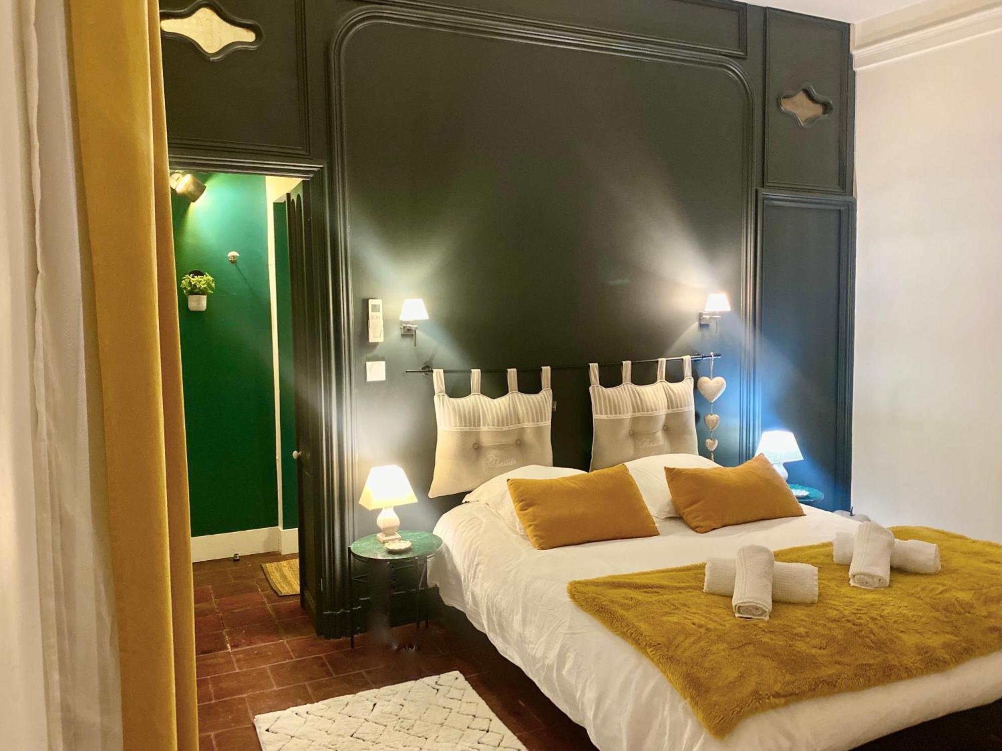 La Parenthese Gourmande Avec Clim Et Parking Apartment Montauban Bagian luar foto